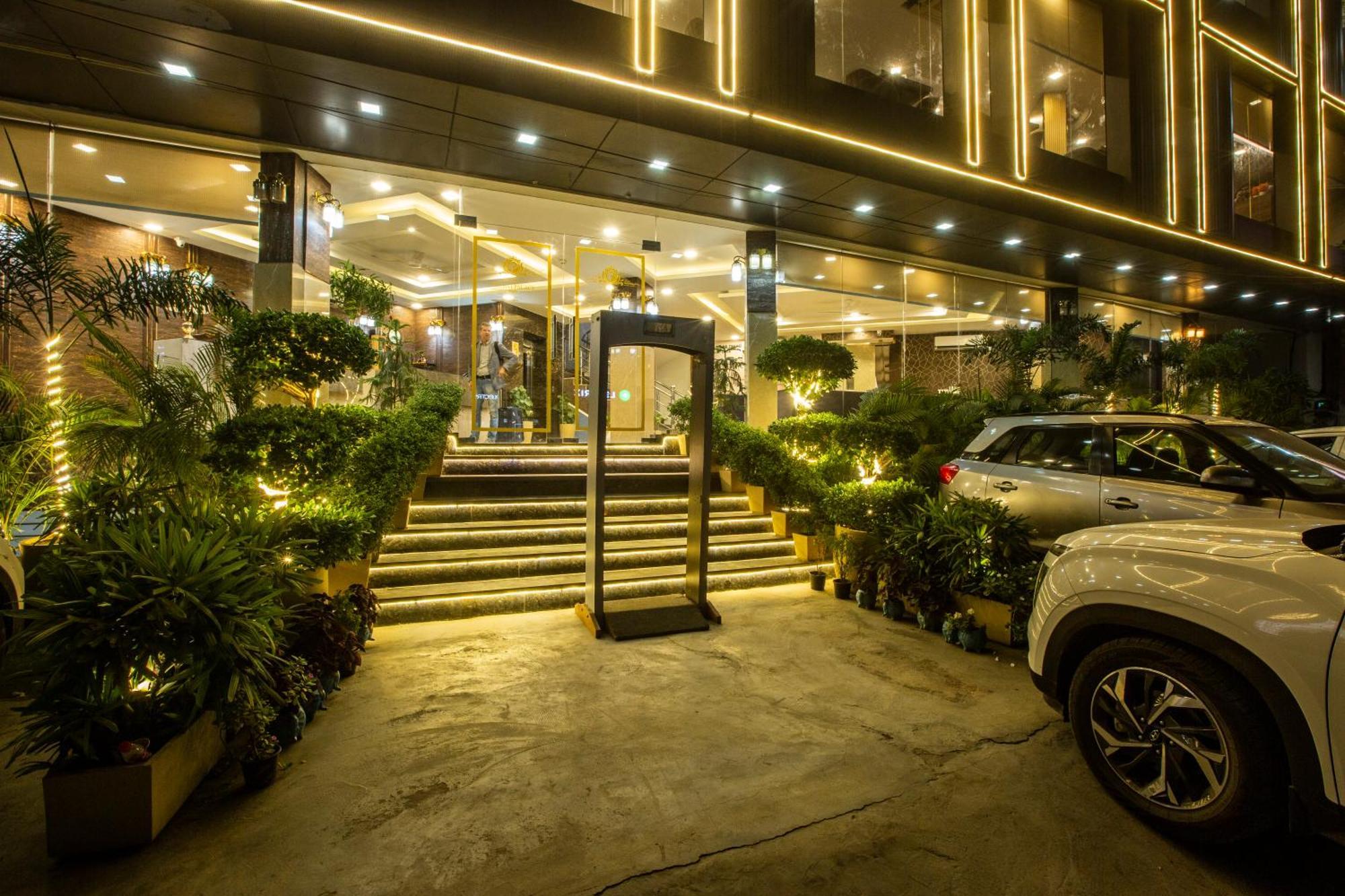 Hotel Prithvi-Raj Near Delhi Airport นิวเดลี ภายนอก รูปภาพ