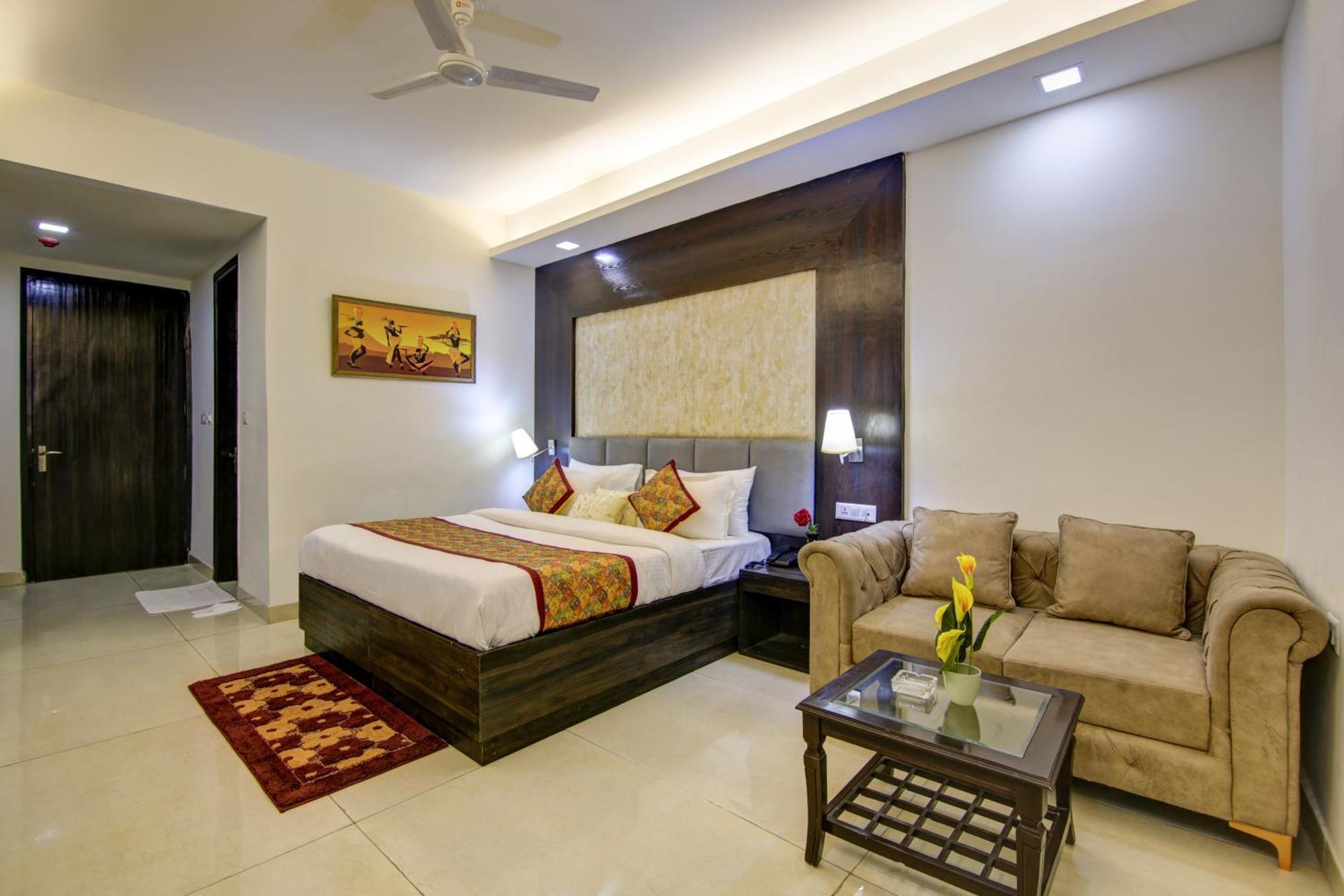 Hotel Prithvi-Raj Near Delhi Airport นิวเดลี ภายนอก รูปภาพ