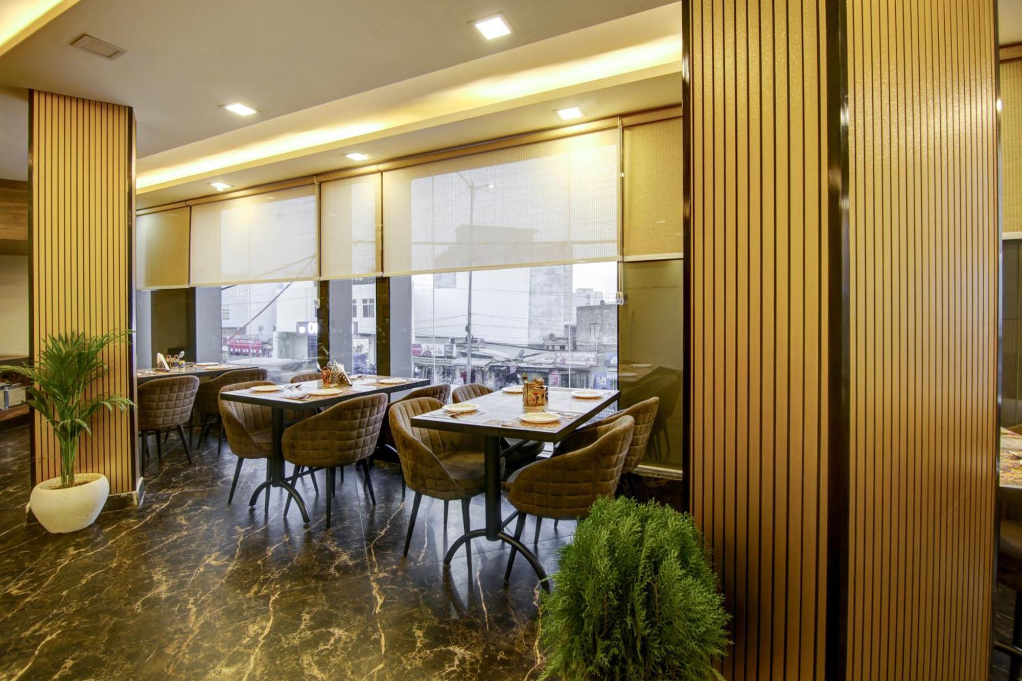 Hotel Prithvi-Raj Near Delhi Airport นิวเดลี ภายนอก รูปภาพ